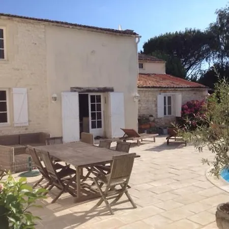 Villa Maison Ancienne Avec Piscine Au Milieu Des Vignes Merignac (Charente-Maritime)